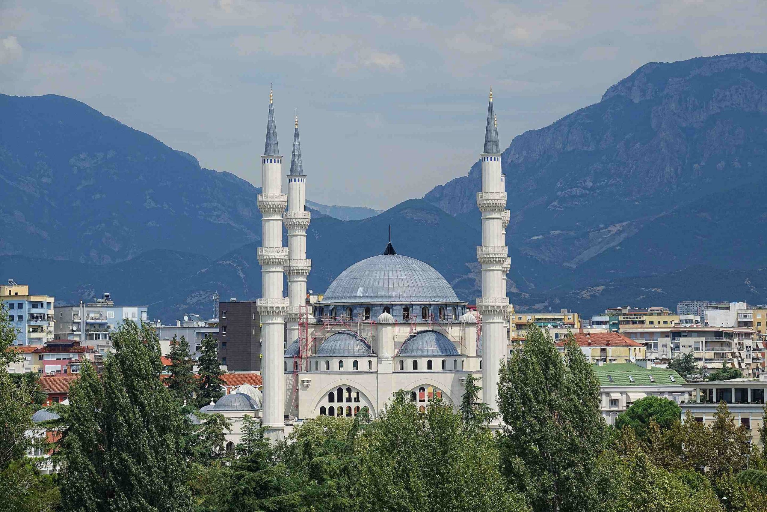 Grande Moschea di Tirana, nota anche come Moschea namazgâh