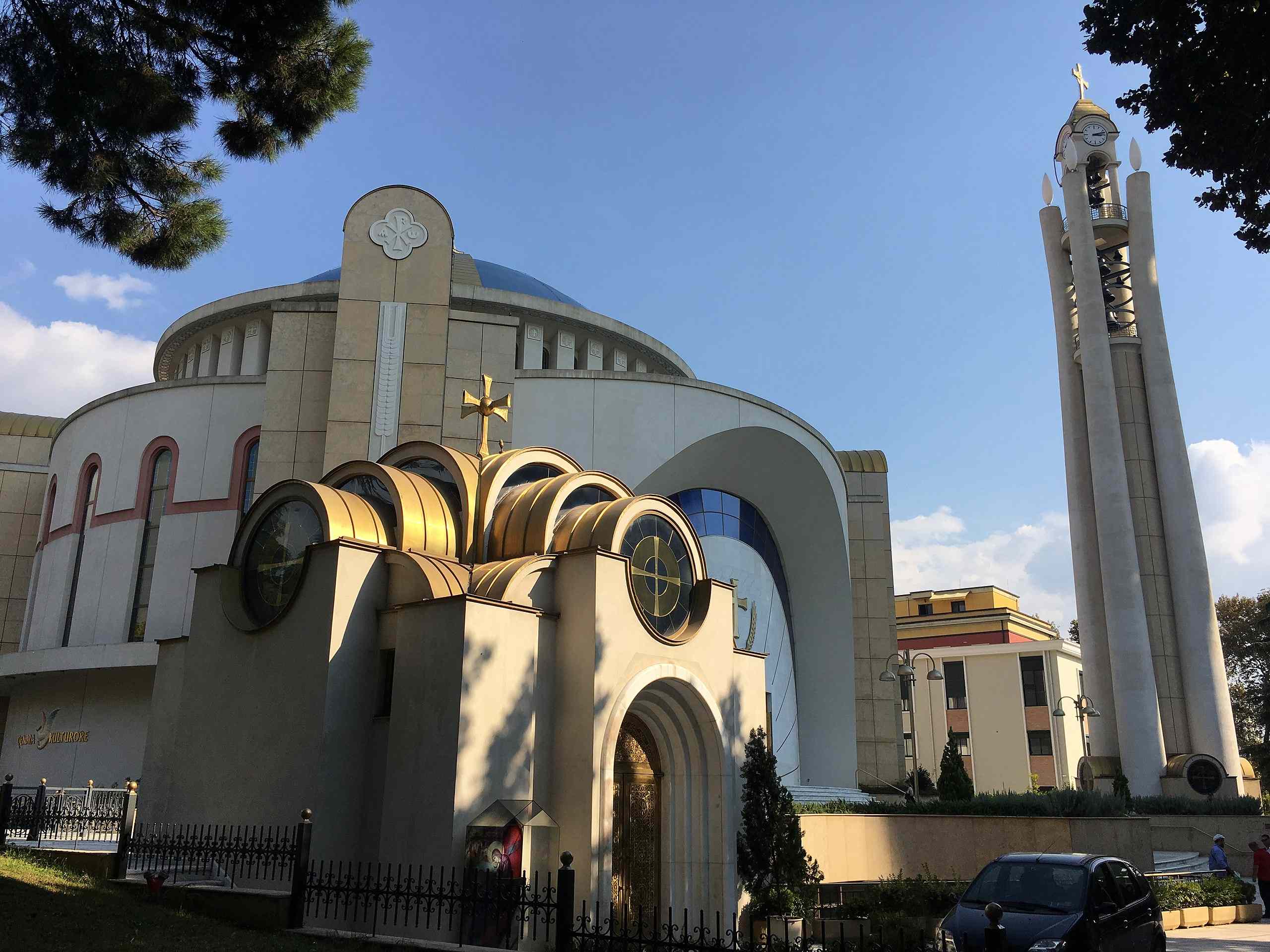 Cattedrale della Resurrezione di Cristo, Tirana: è la più grande Cattedrale ortodossa di tutta l'Albania