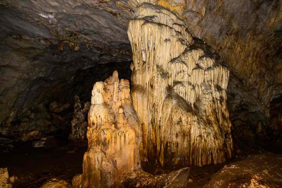 Grotta di Pëllumbas, Tirana
