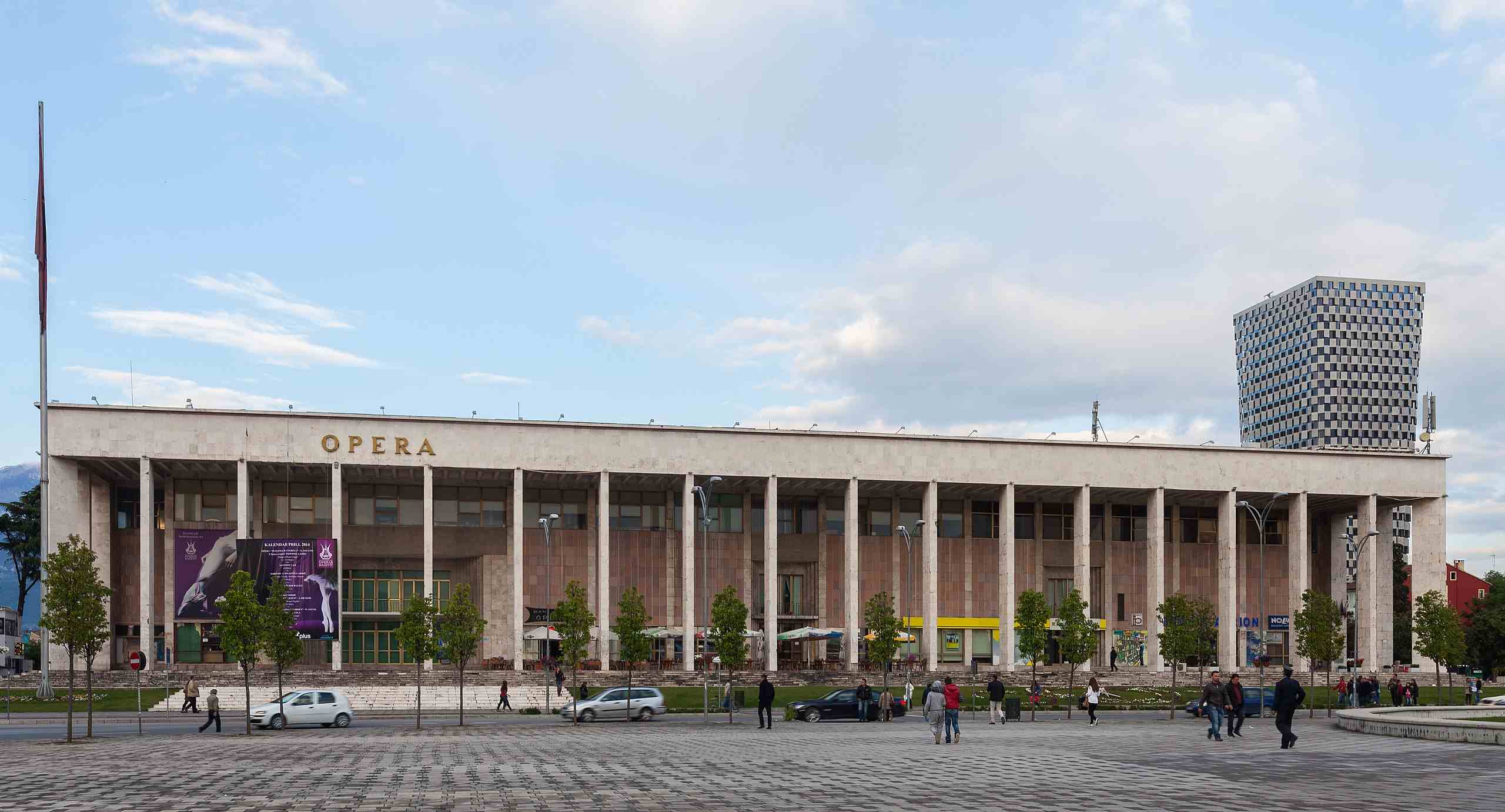 Palazzo della Cultura, Tirana (Albania)
